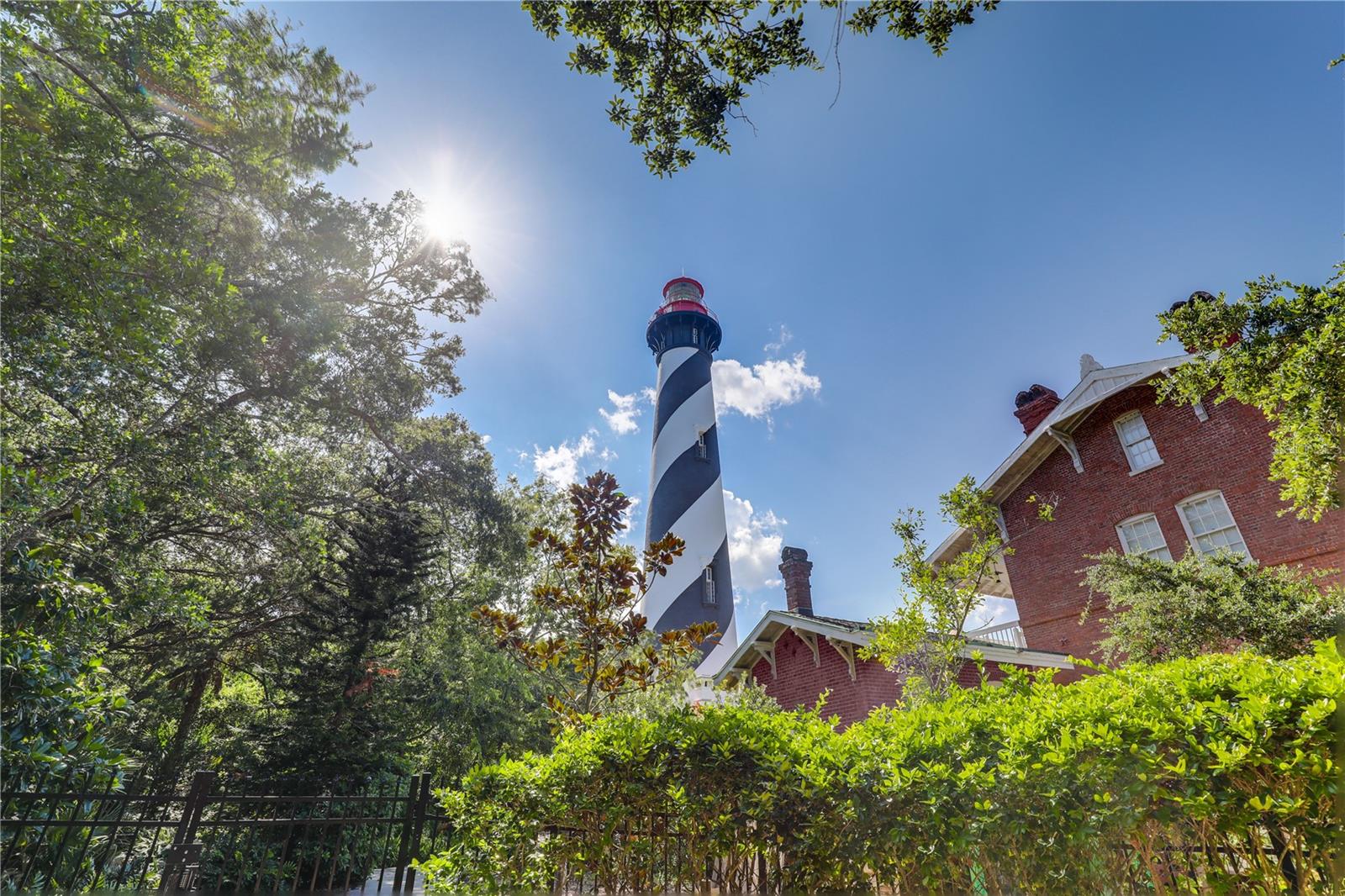 VILLA CALISSA TWNHMS - Residential