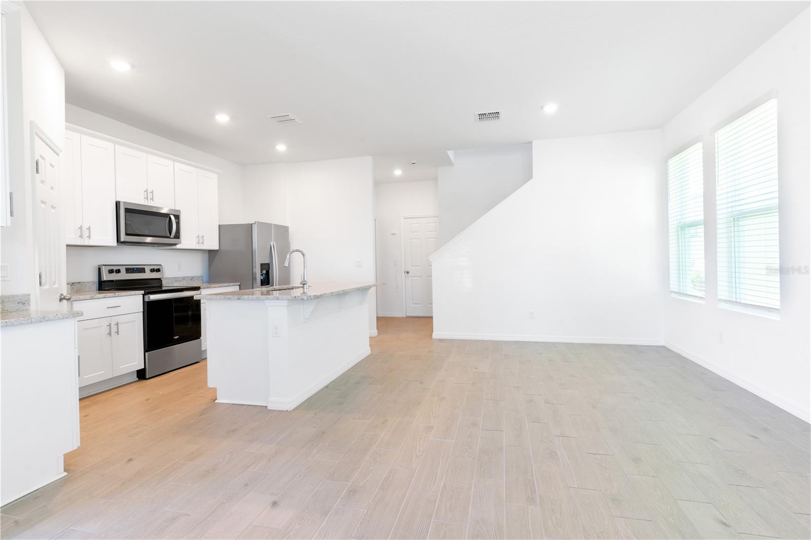 THE MEADOW AT CROSSPRAIRIE BUNGALOWS - Residential