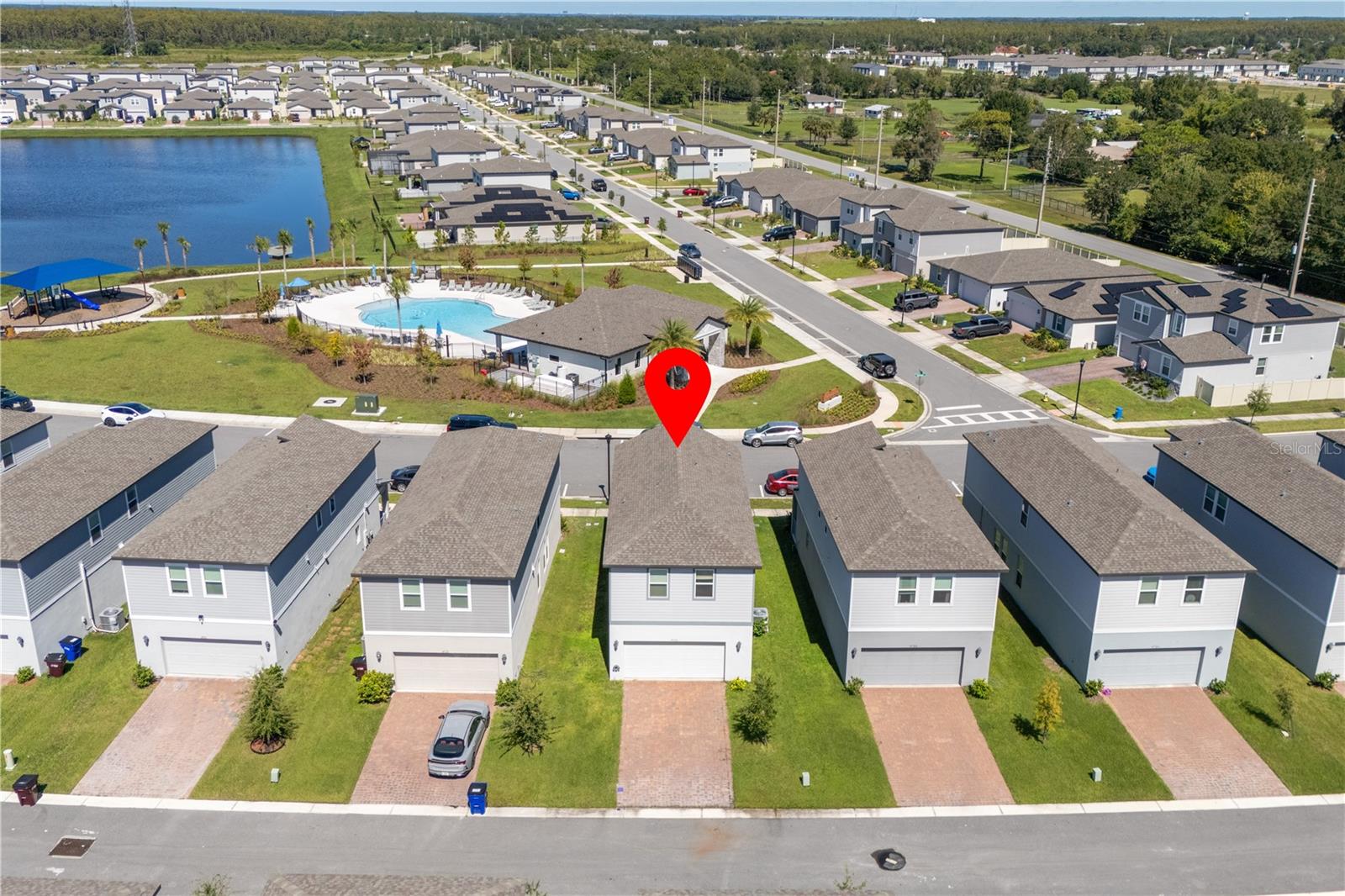 THE MEADOW AT CROSSPRAIRIE BUNGALOWS - Residential