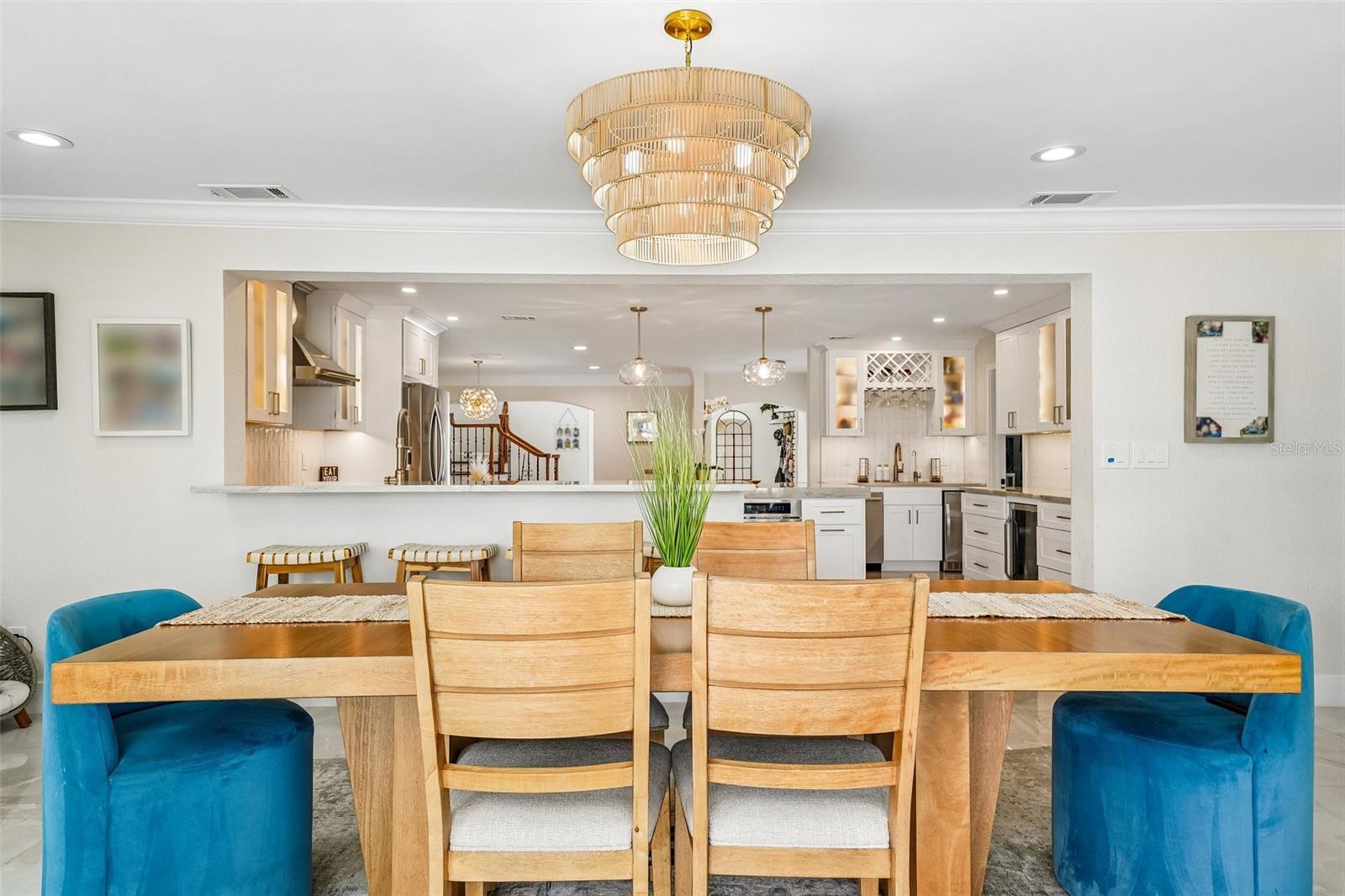 VENETIAN ISLES - Residential