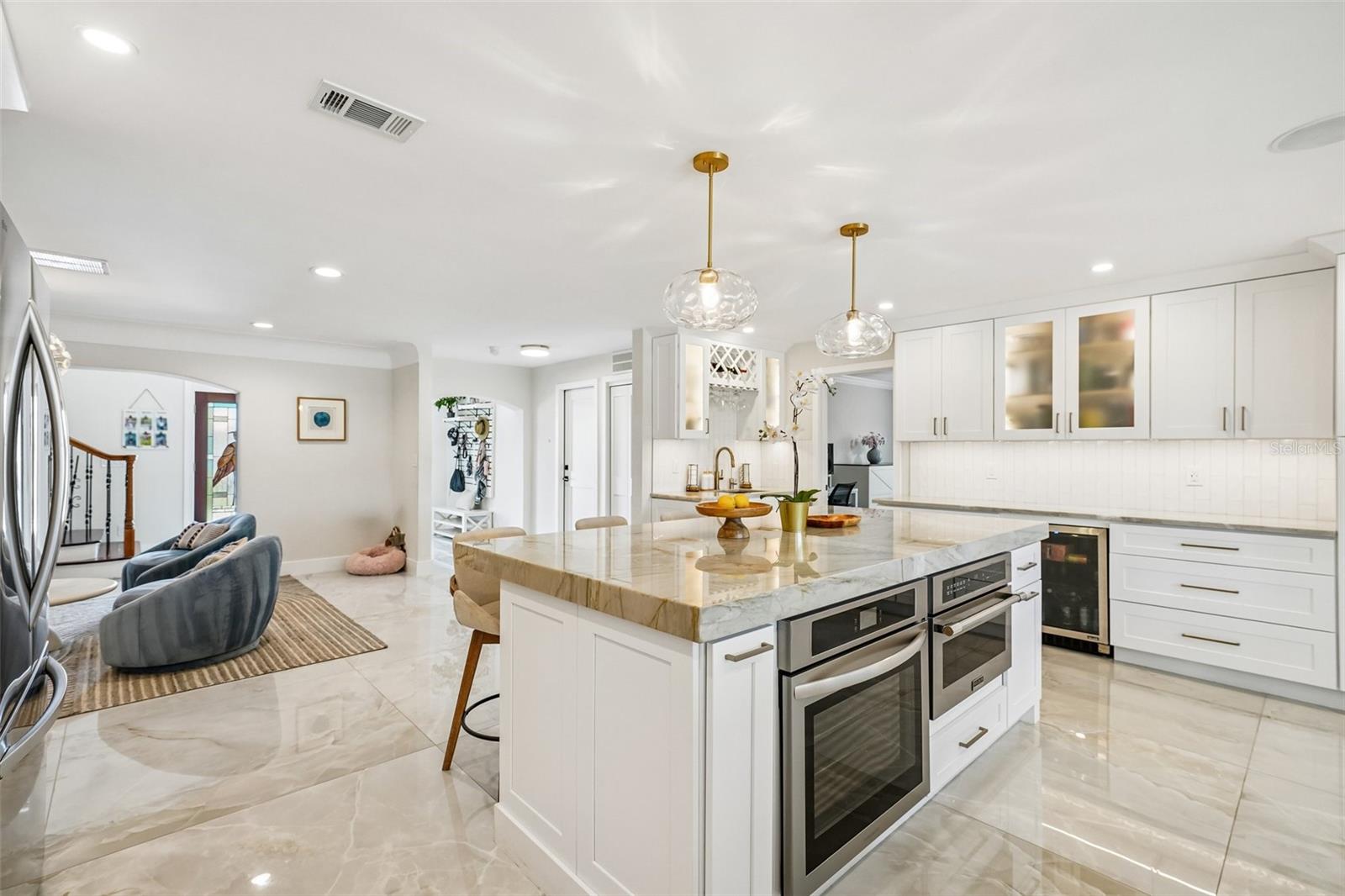 VENETIAN ISLES - Residential