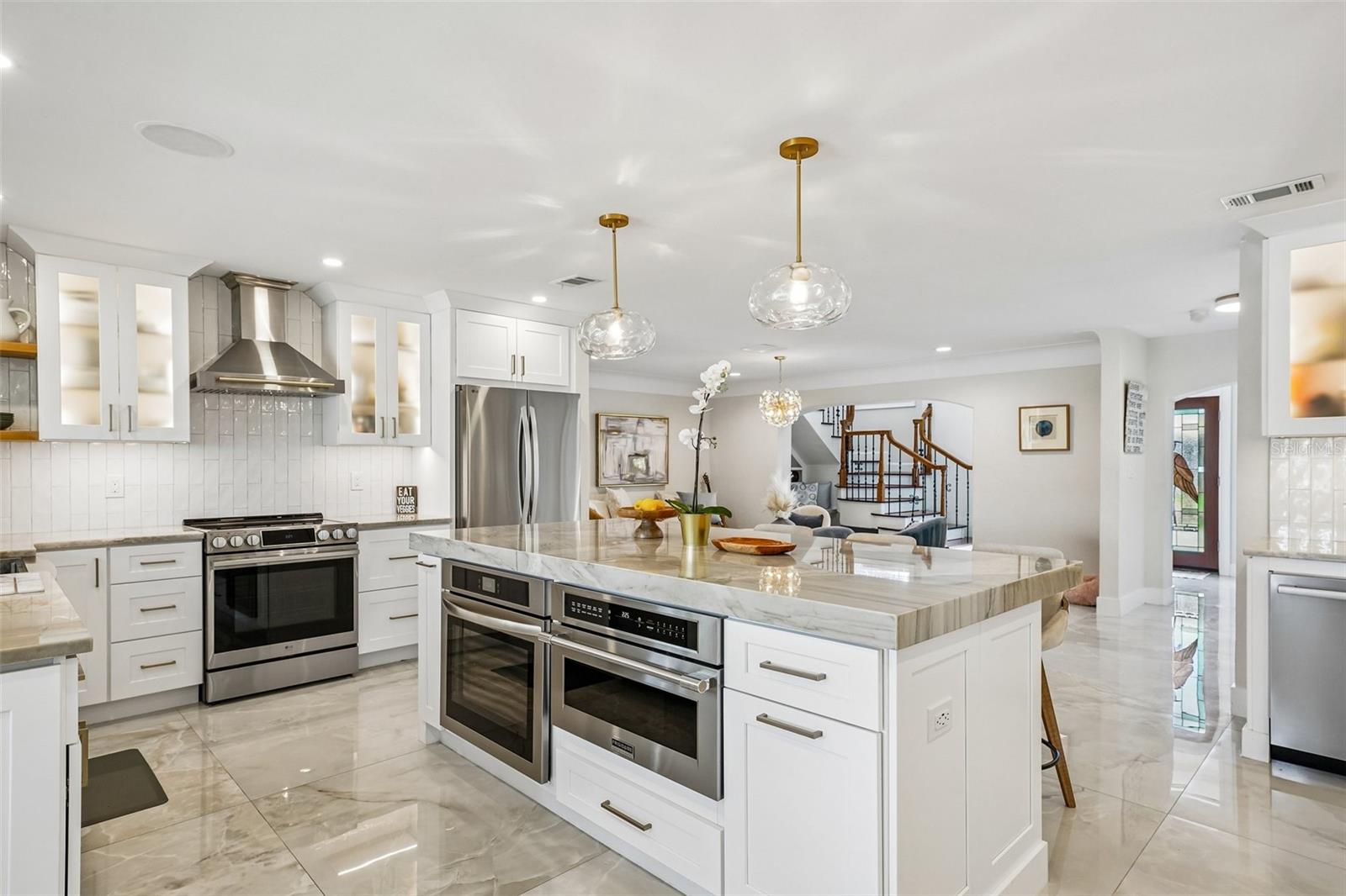 VENETIAN ISLES - Residential