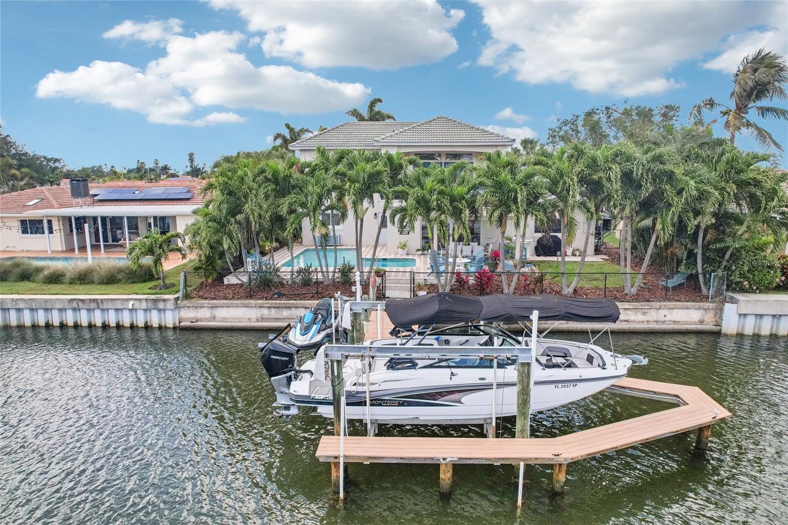 VENETIAN ISLES - Residential