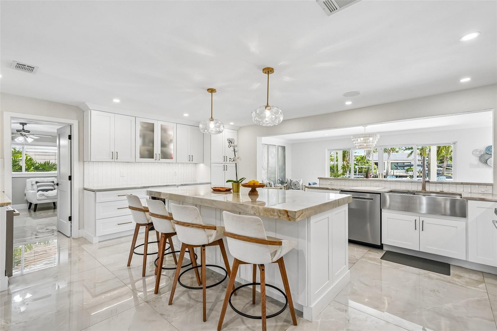 VENETIAN ISLES - Residential