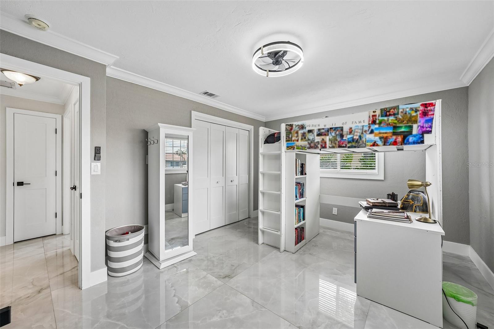VENETIAN ISLES - Residential