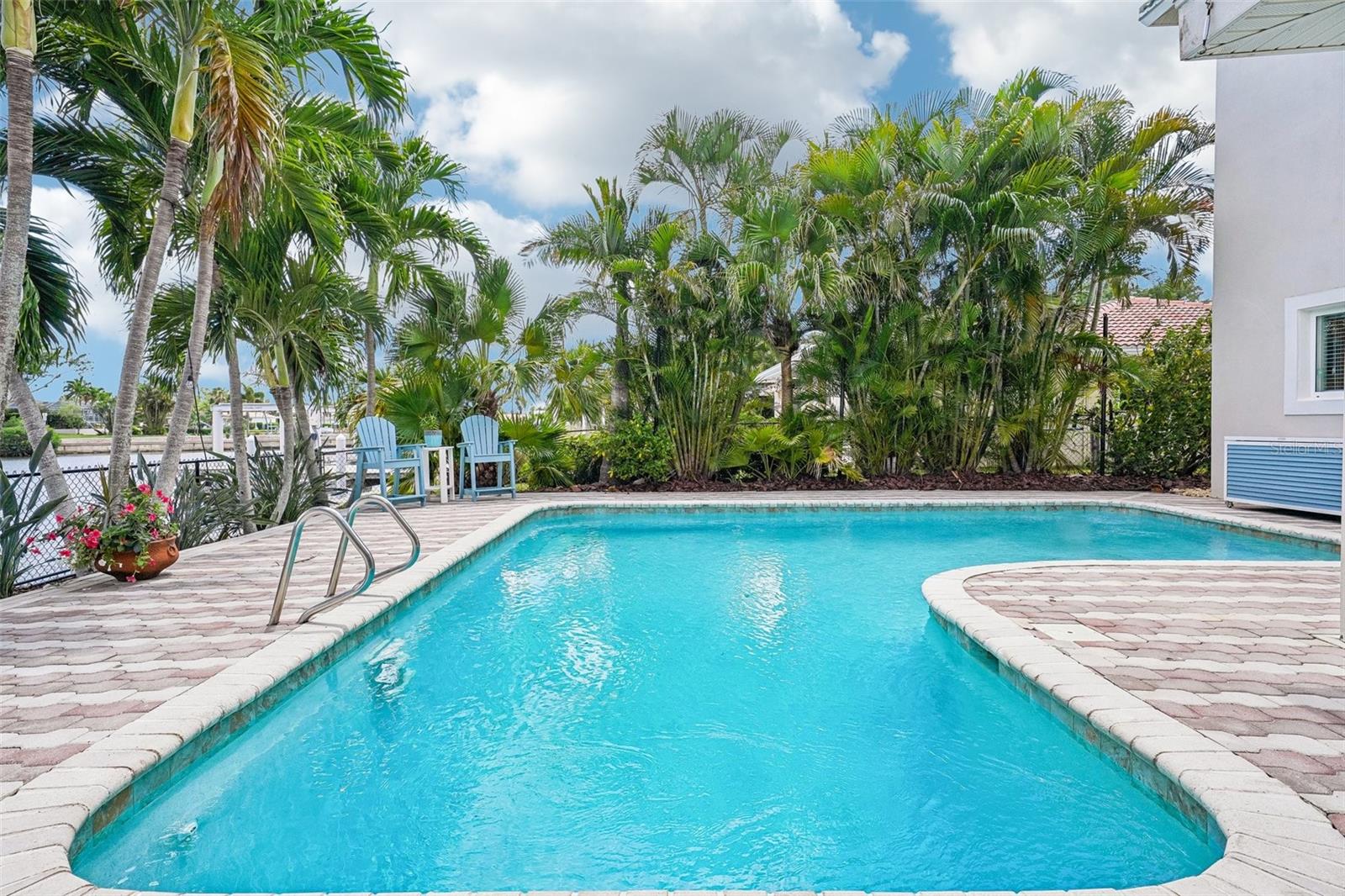 VENETIAN ISLES - Residential