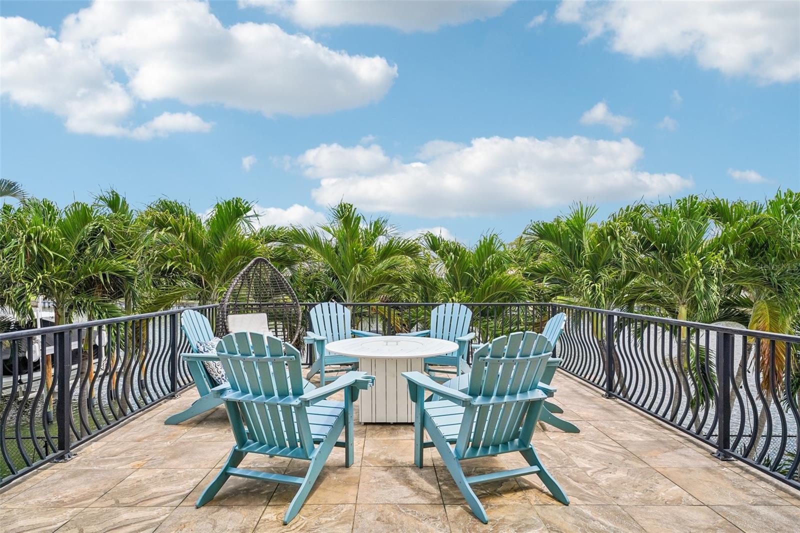 VENETIAN ISLES - Residential