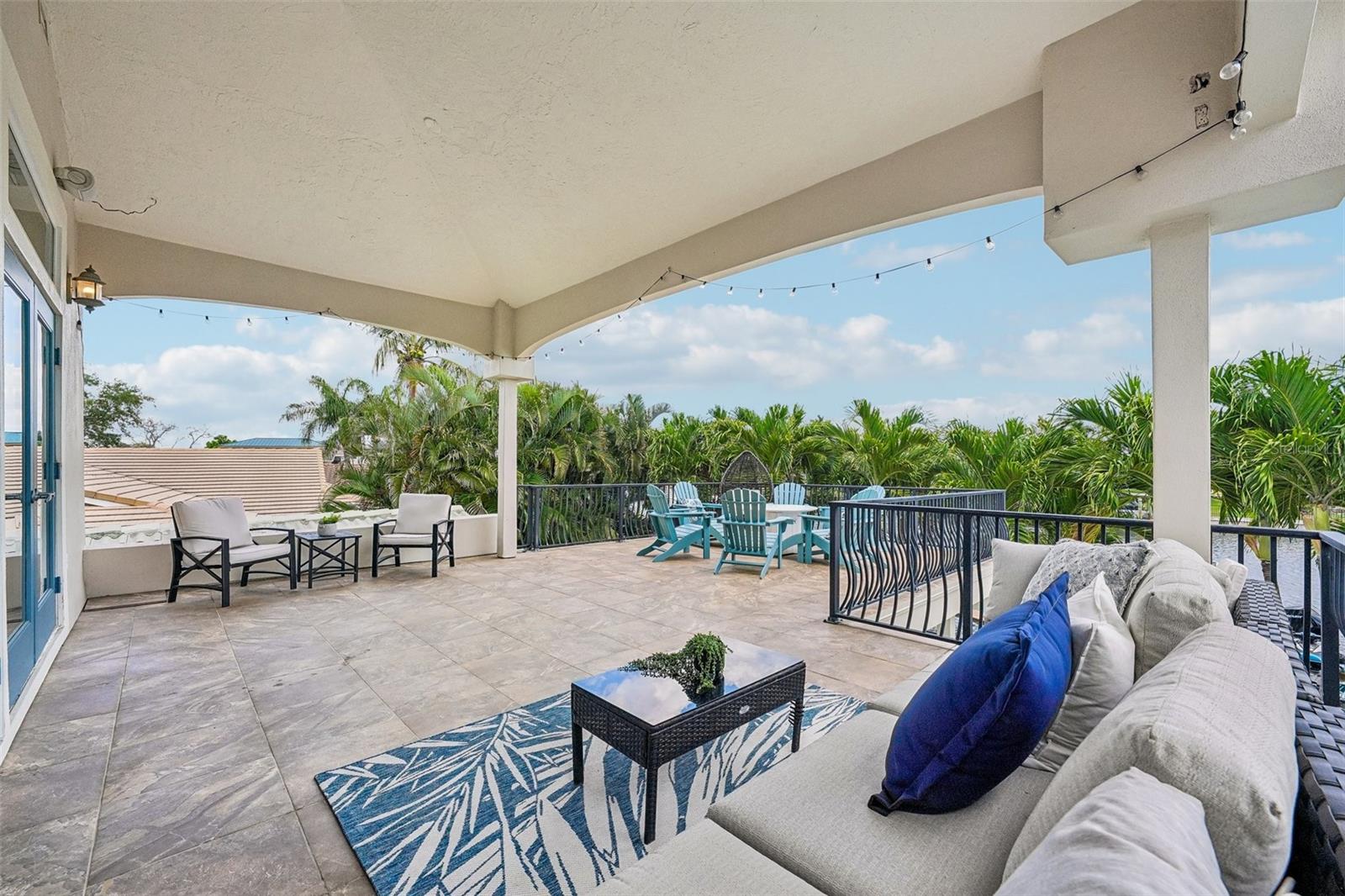 VENETIAN ISLES - Residential