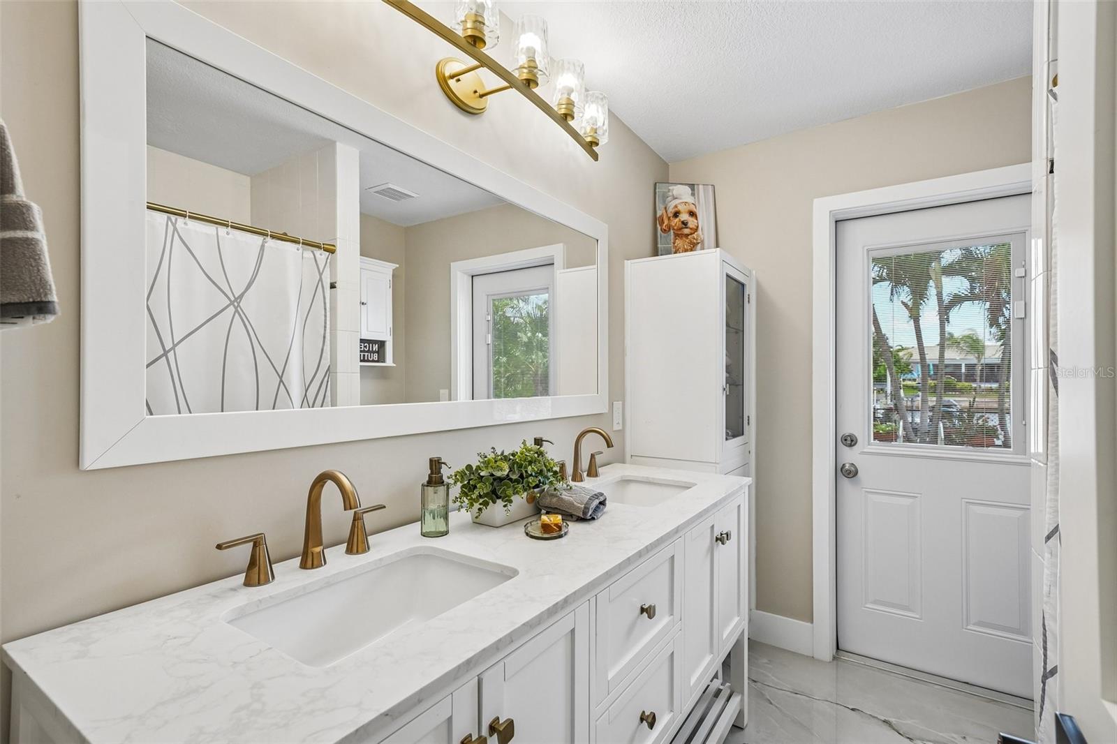 VENETIAN ISLES - Residential