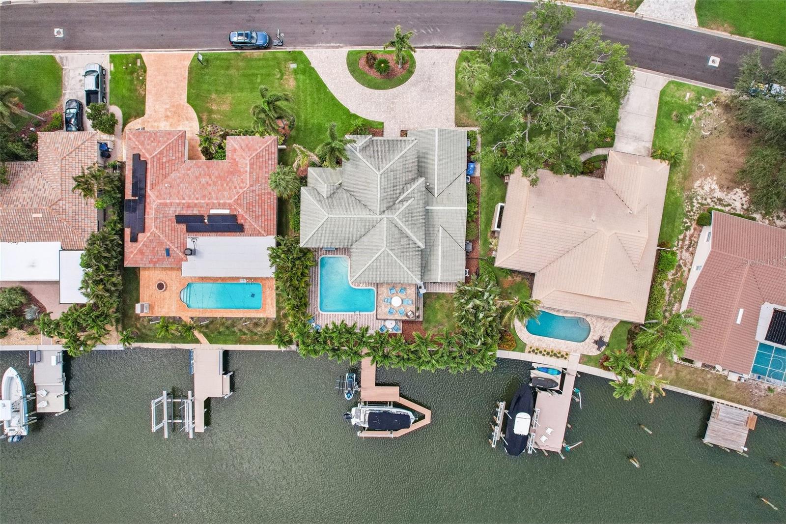 VENETIAN ISLES - Residential