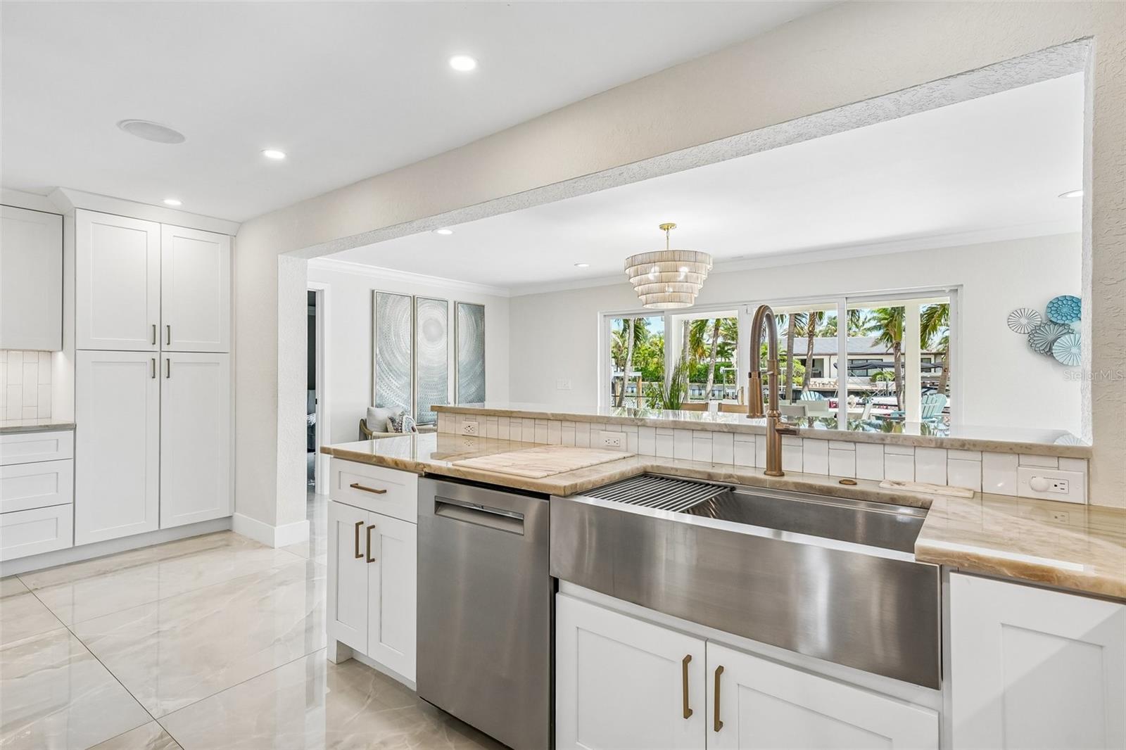 VENETIAN ISLES - Residential