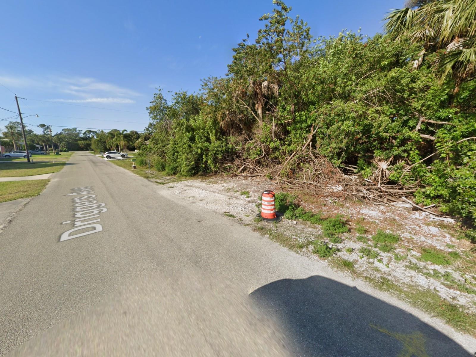 18425 DRIGGERS AVENUE