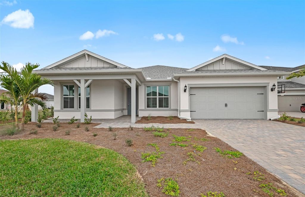 Photo of 16427 Sapphire Point Drive, Lakewood Ranch, FL 34211 (MLS # TB8396783)
