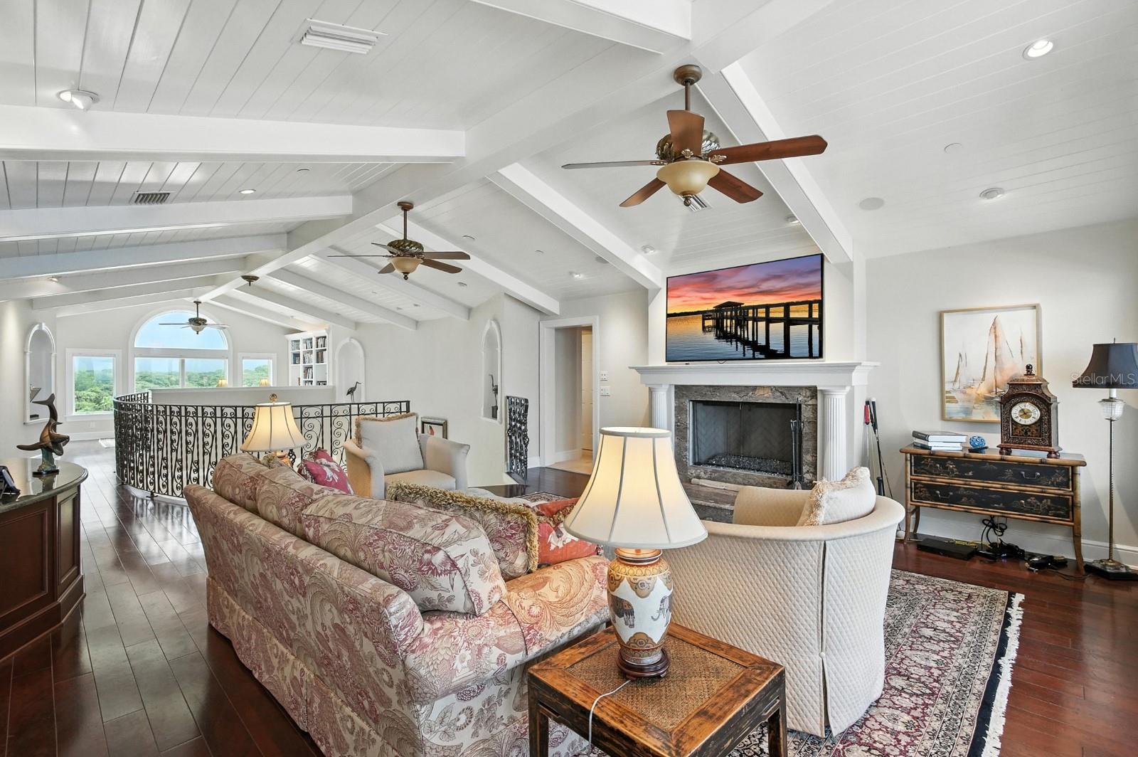 HAMMOCK DUNES CLUSTERS - Residential