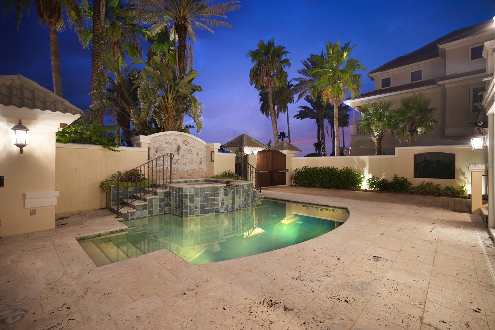 HAMMOCK DUNES CLUSTERS - Residential