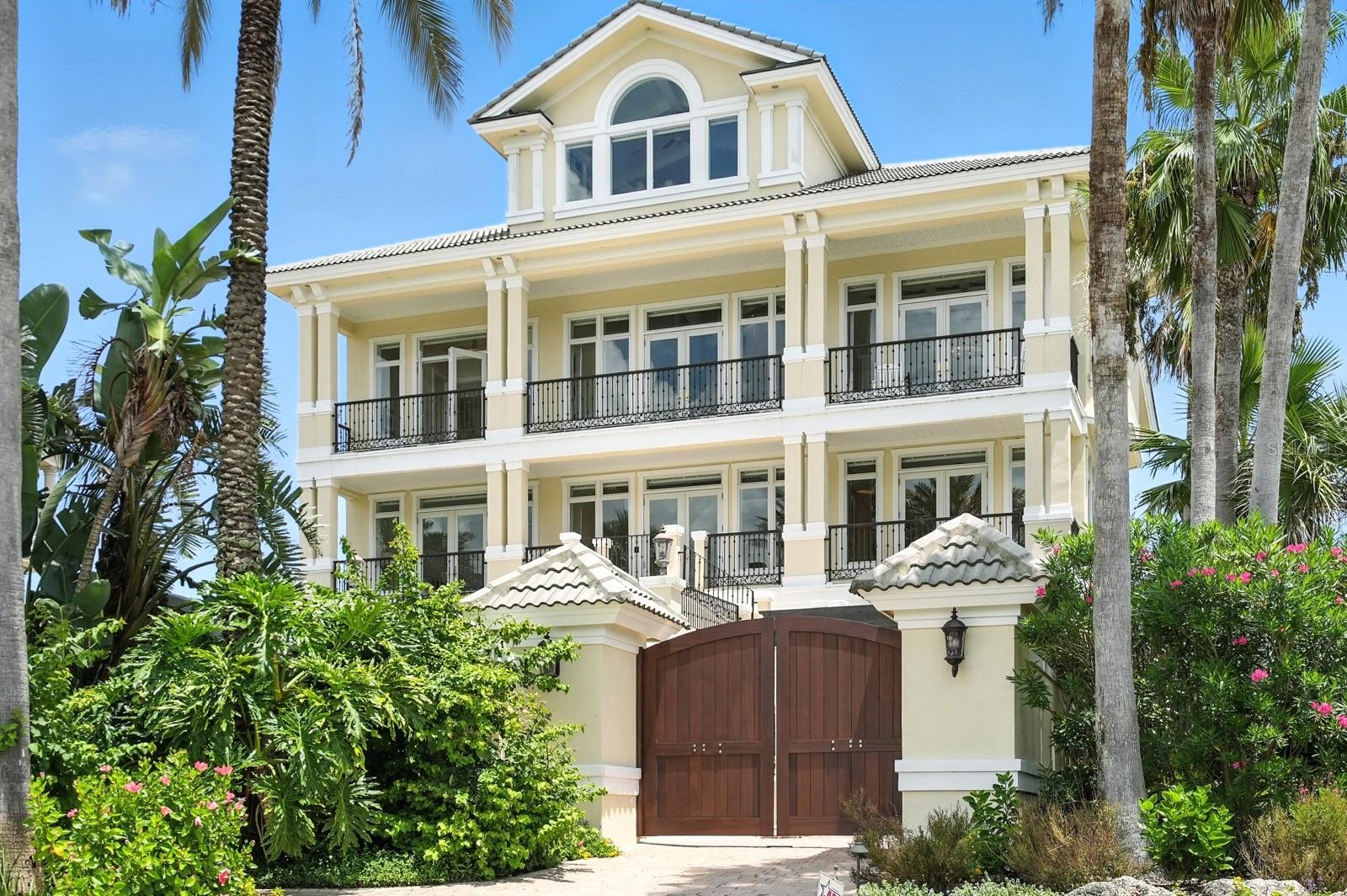 HAMMOCK DUNES CLUSTERS - Residential
