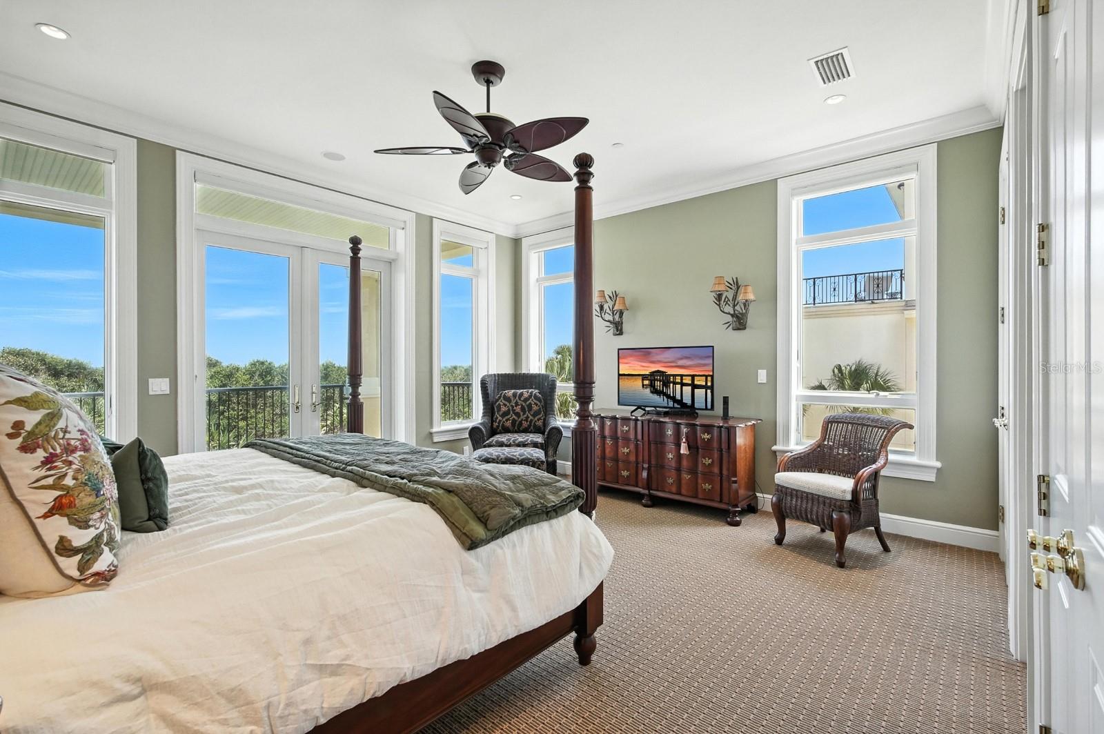 HAMMOCK DUNES CLUSTERS - Residential