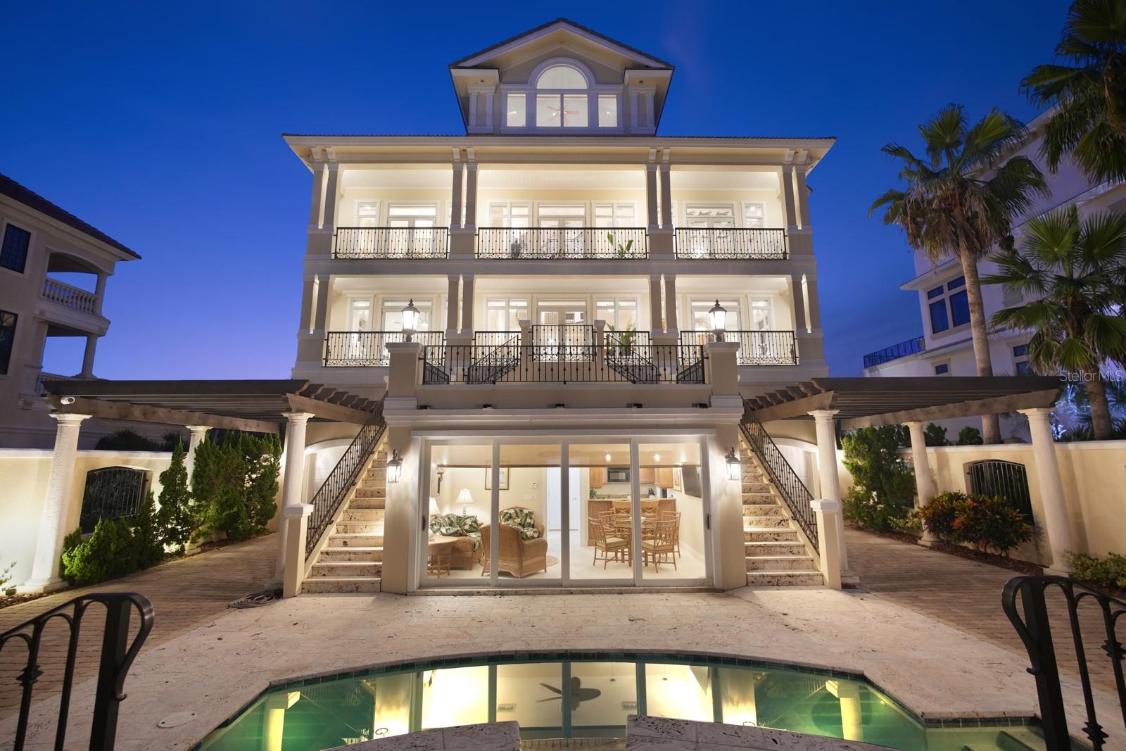 HAMMOCK DUNES CLUSTERS - Residential