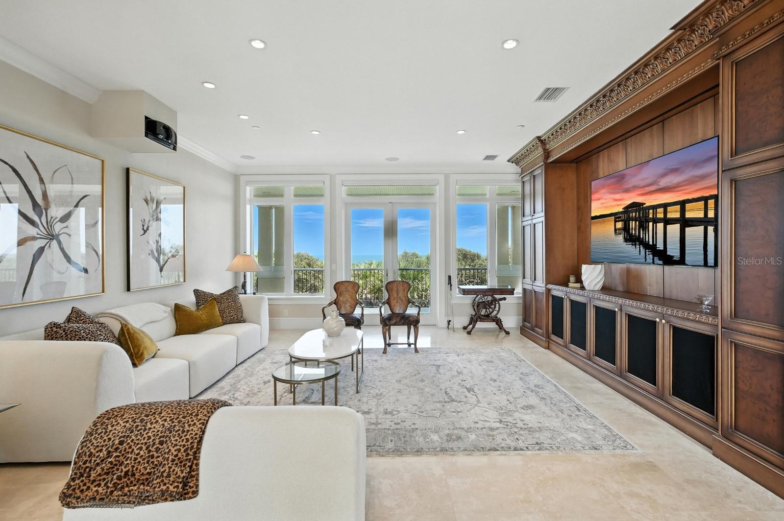 HAMMOCK DUNES CLUSTERS - Residential