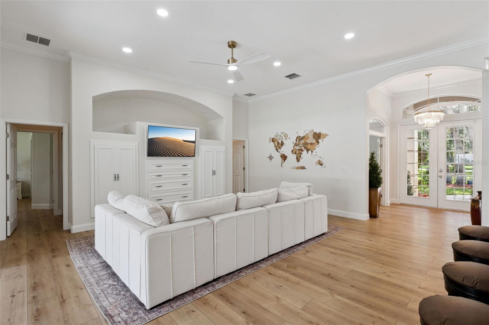 796 MILLS ESTATE PLACE