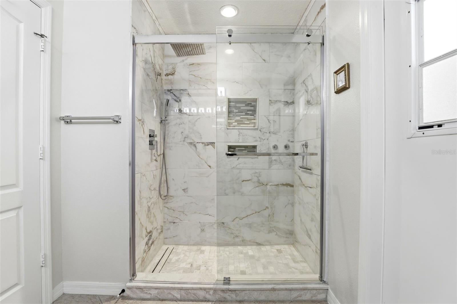 EAST LAKE COVE PH 1 - Residential