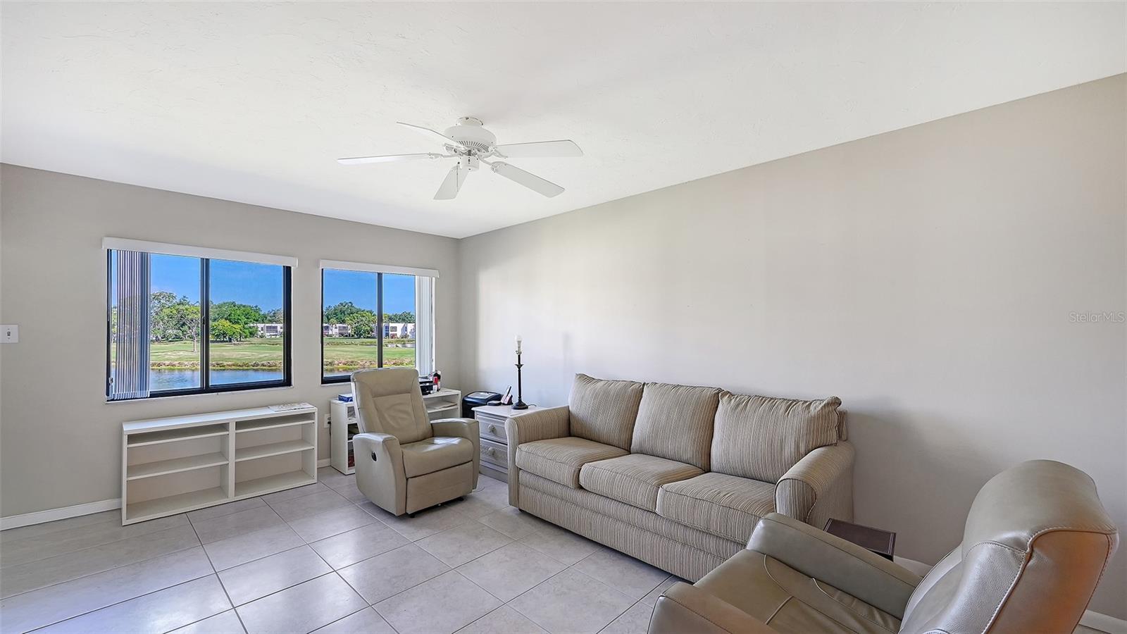 WILLOW LINKS - Residential