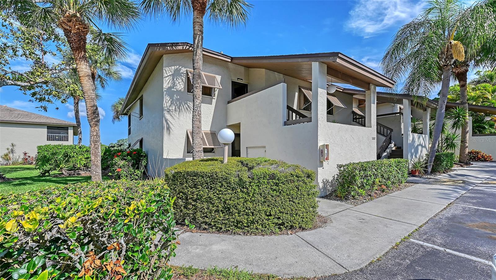 WILLOW LINKS - Residential