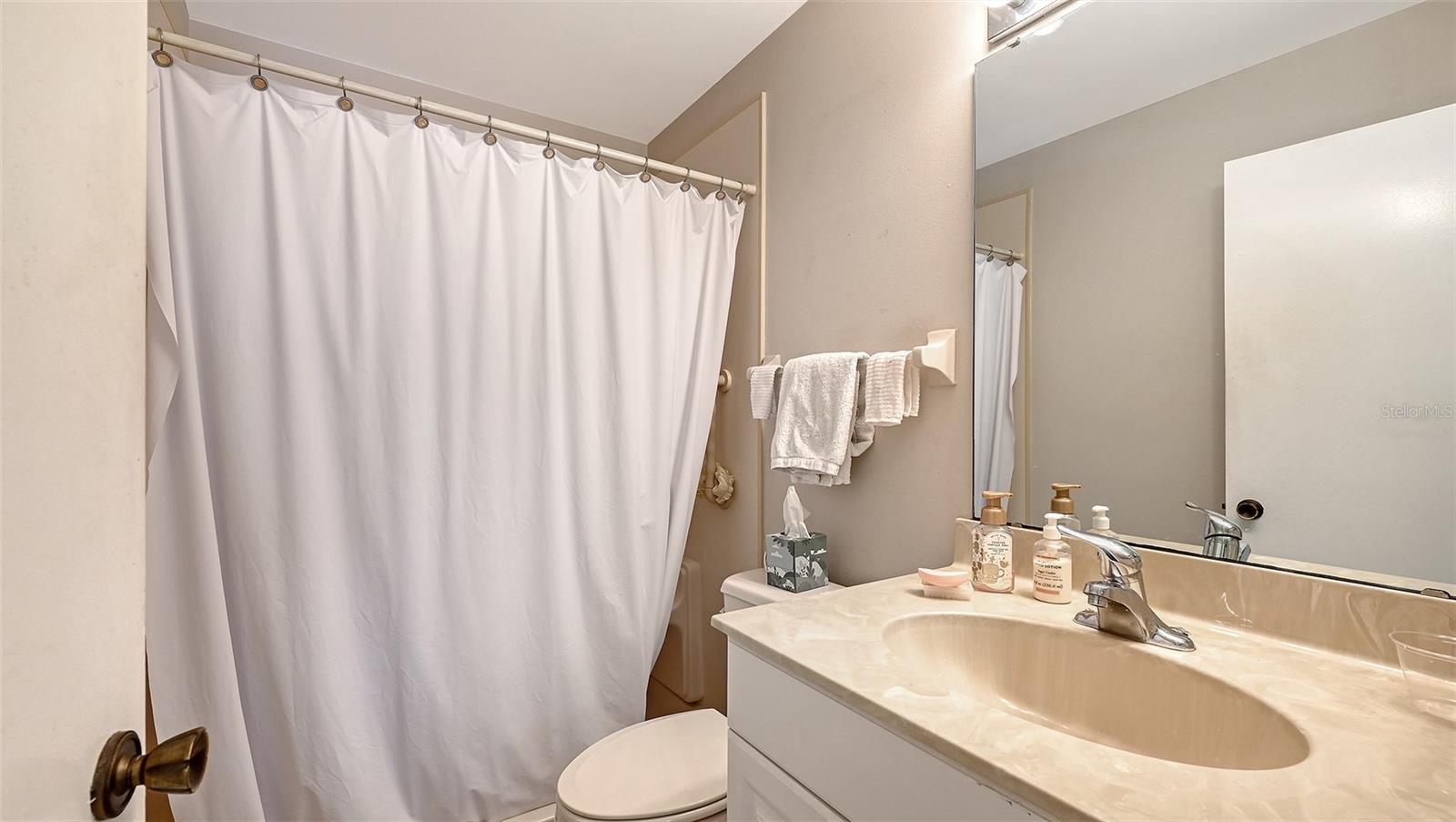 WILLOW LINKS - Residential