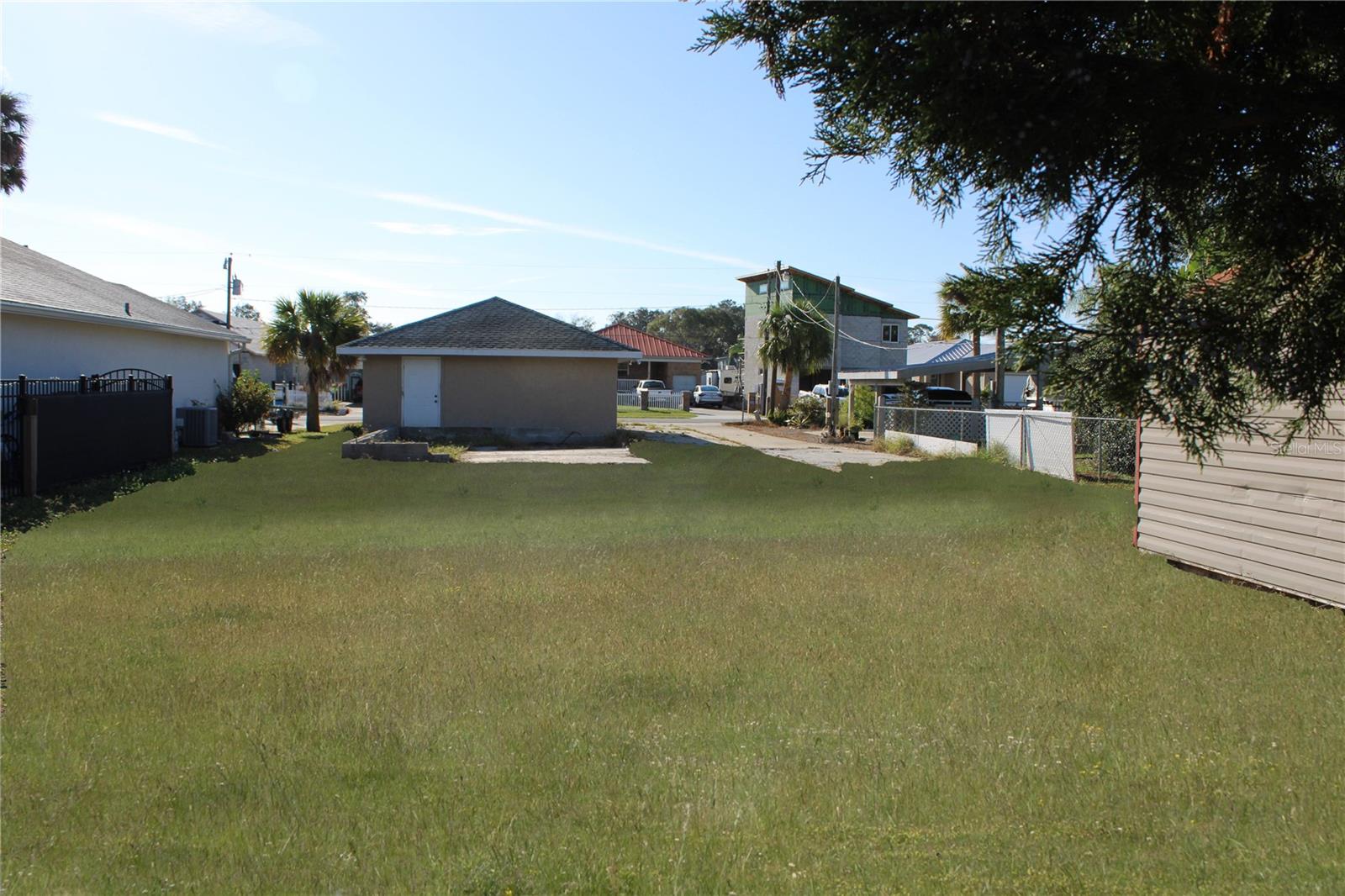 INDIAN HARBOR ESTATES UNIT 04 - Land