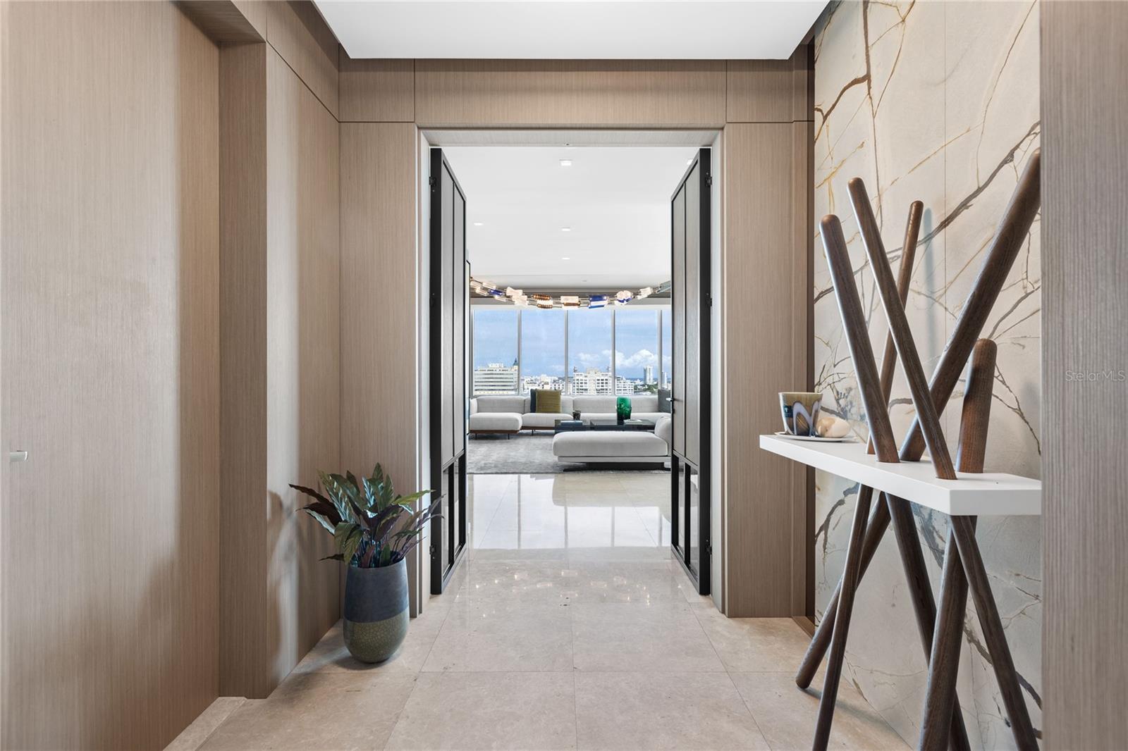 COSMOPOLITAN - Residential