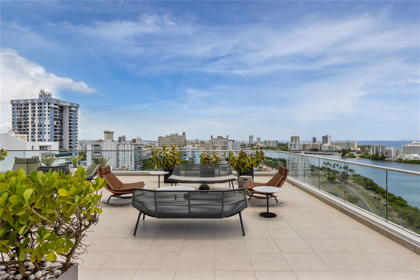 COSMOPOLITAN - Residential