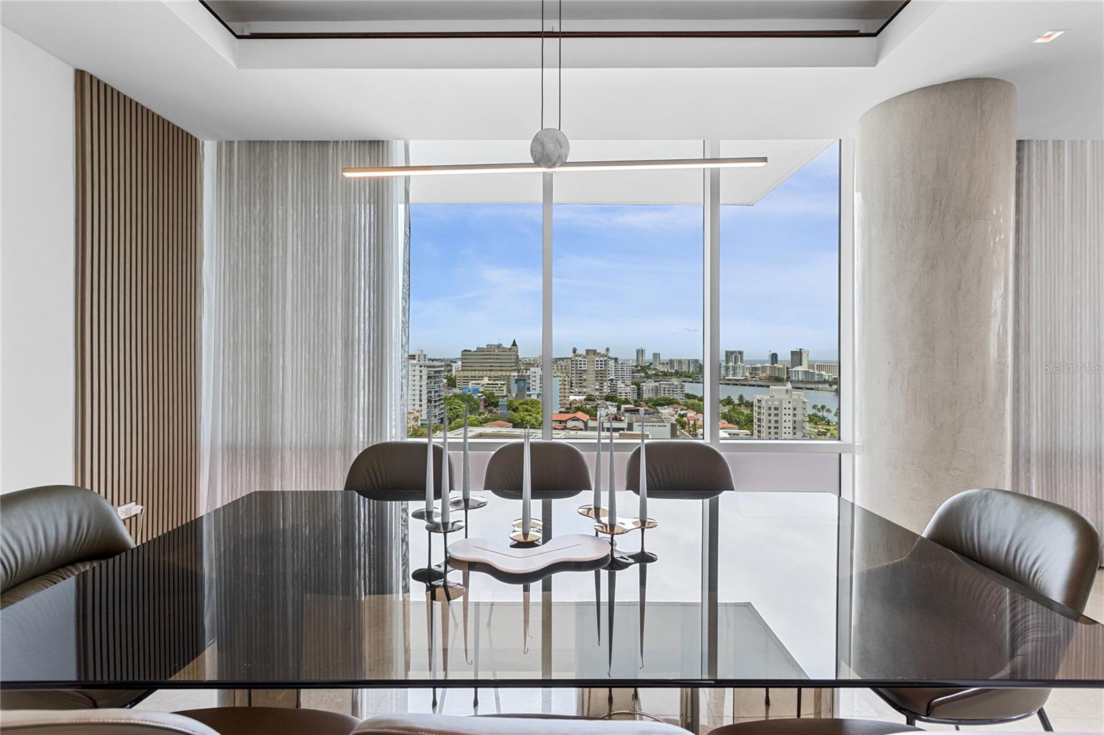 COSMOPOLITAN - Residential