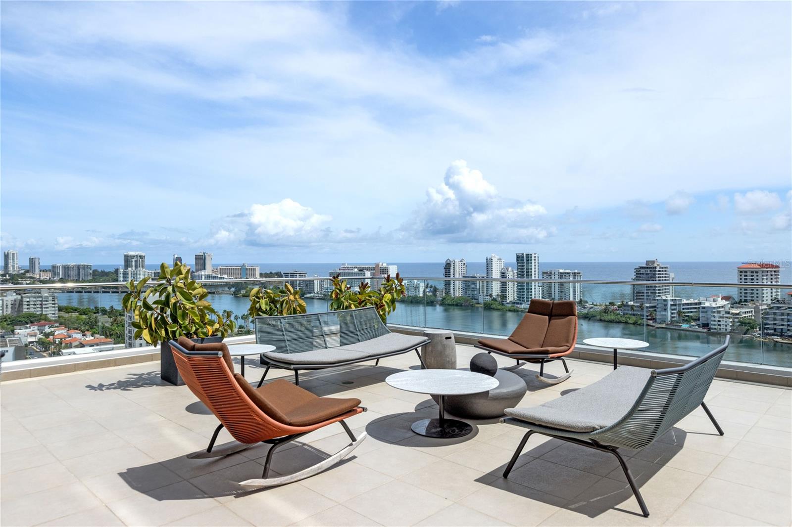 COSMOPOLITAN - Residential