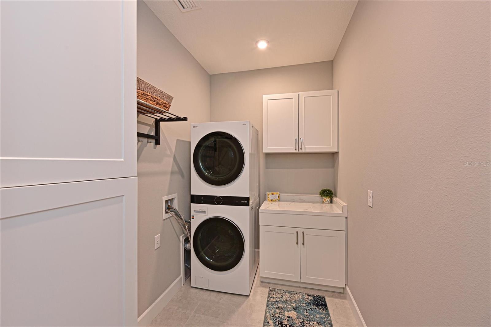 AZARIO ESPLANADE PH II SUBPH A, B & P - Residential