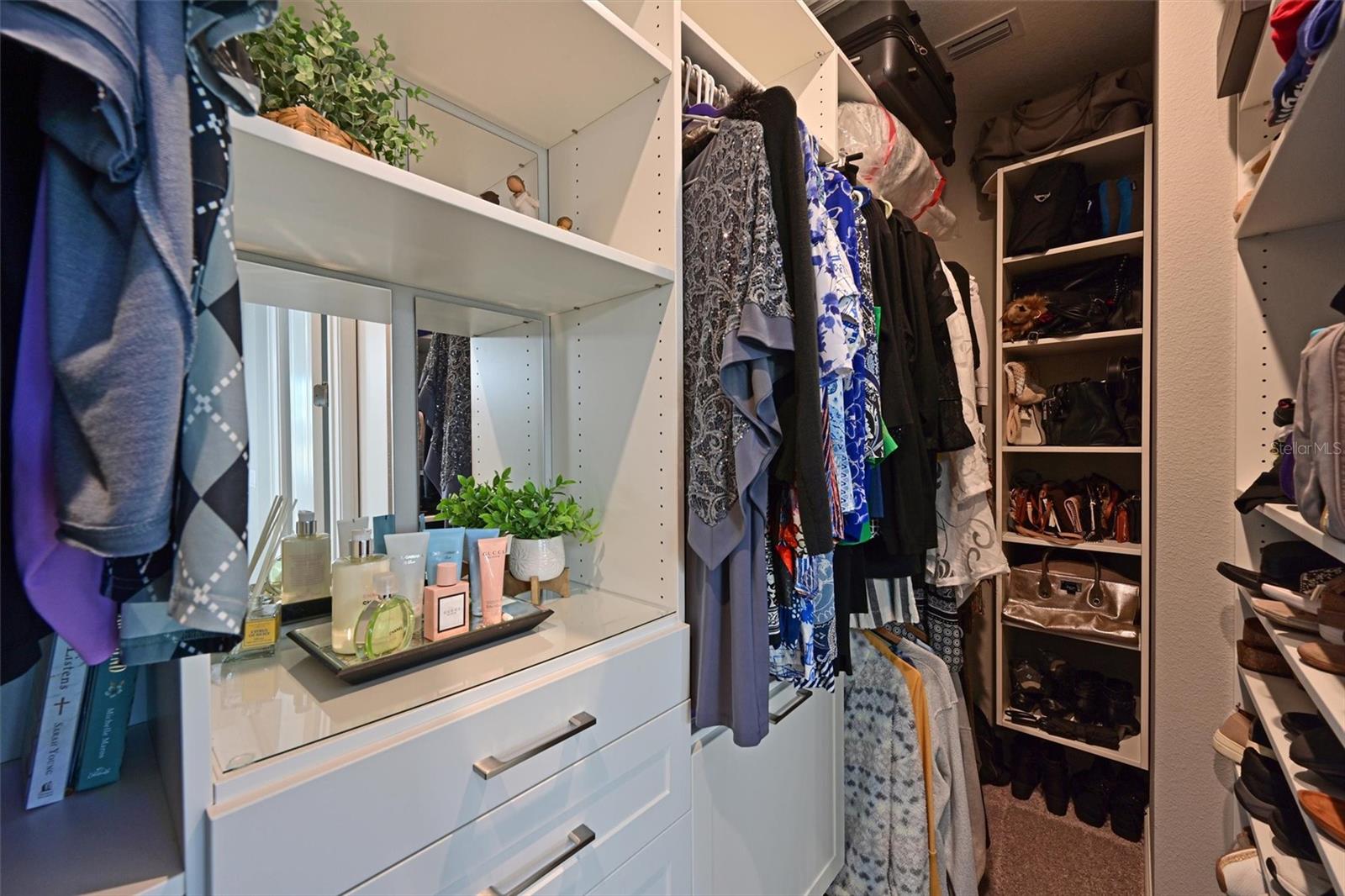 AZARIO ESPLANADE PH II SUBPH A, B & P - Residential