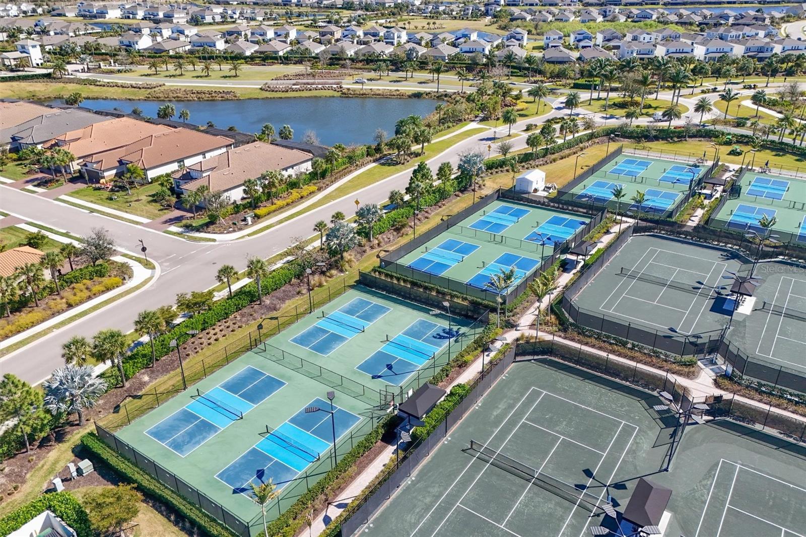 AZARIO ESPLANADE PH II SUBPH A, B & P - Residential