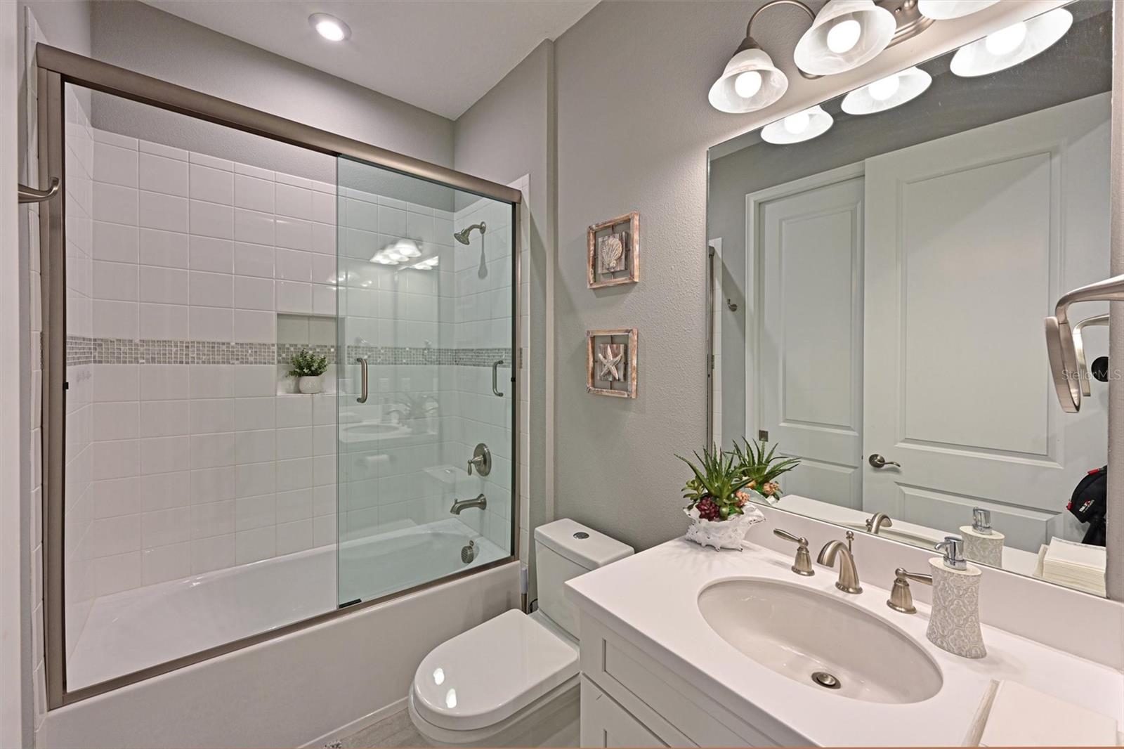 AZARIO ESPLANADE PH II SUBPH A, B & P - Residential