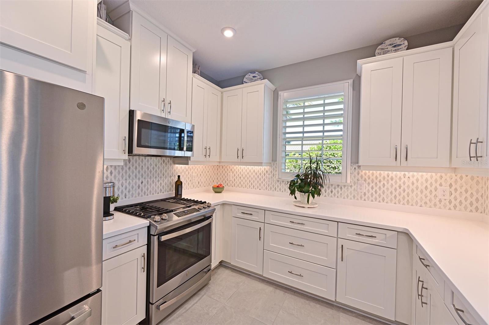 AZARIO ESPLANADE PH II SUBPH A, B & P - Residential