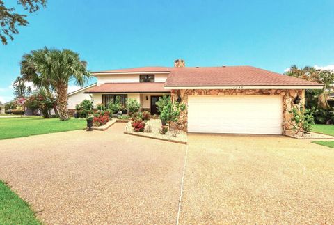 A home in SARASOTA