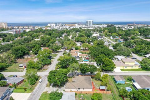 A home in TAMPA