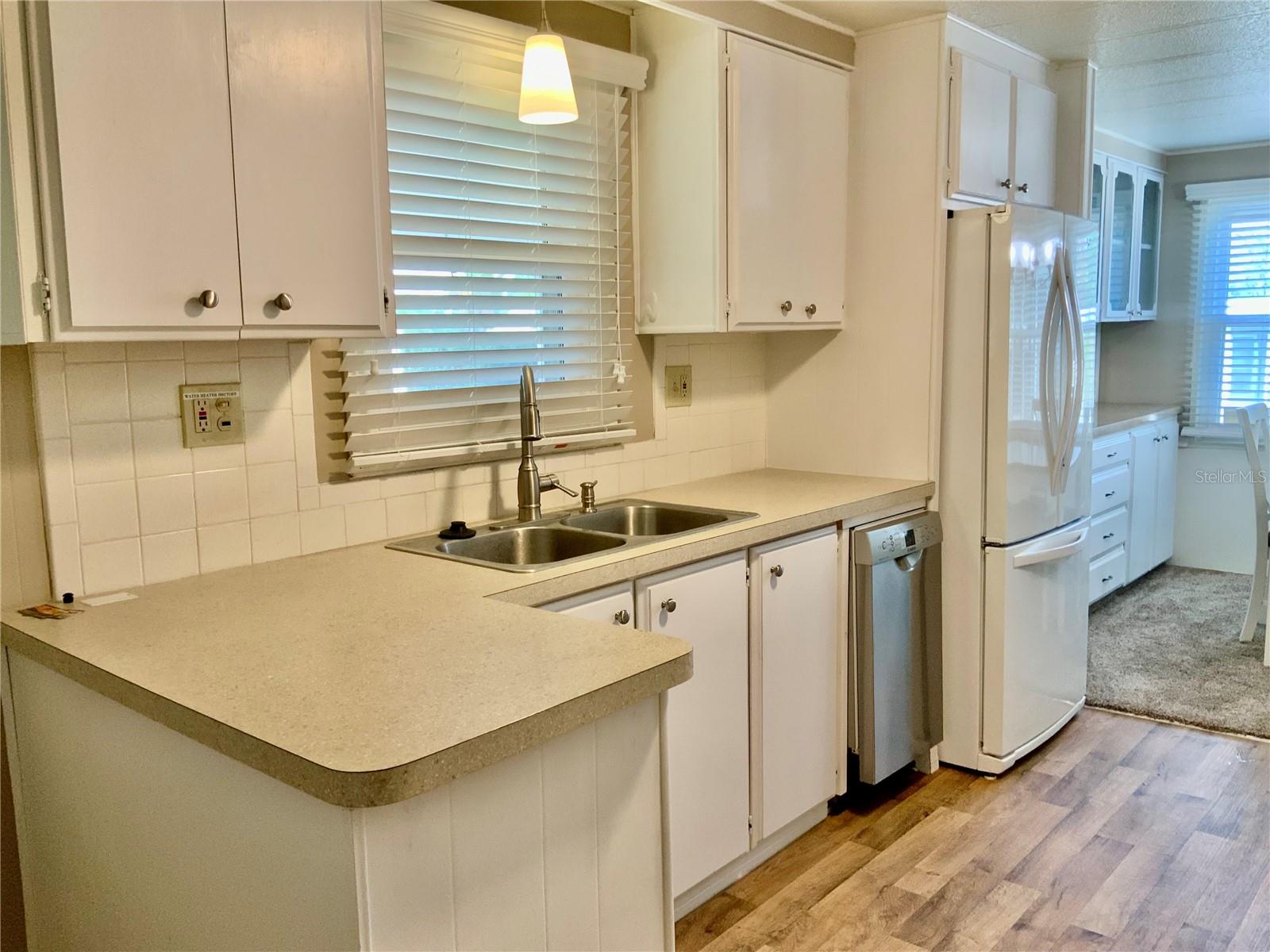 HARBOR OAKIS HOMEOWNERS COOPERATIVE SUB - Residential