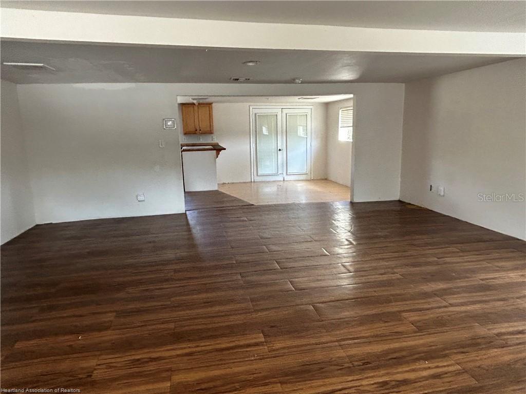 WATSON S TR 8 - Residential