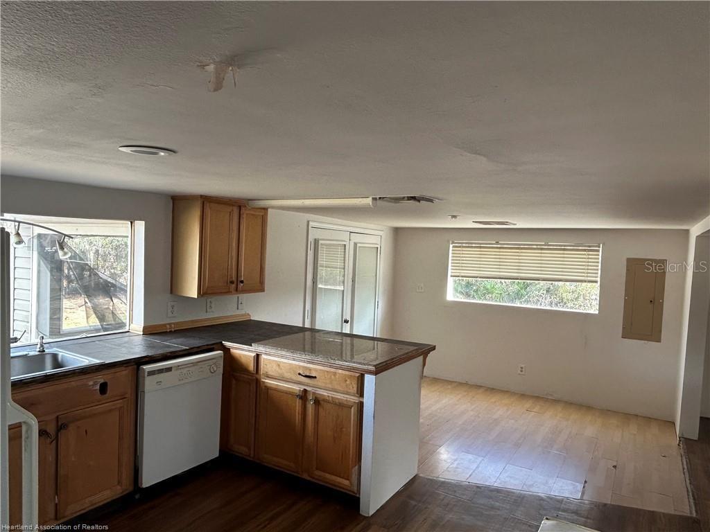 WATSON S TR 8 - Residential