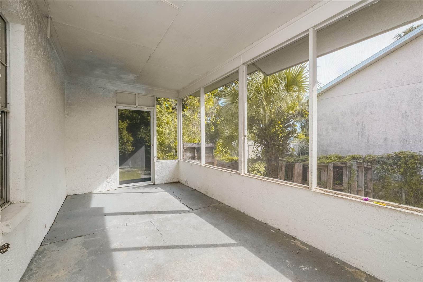 OWENS SUB FIRST ADD - Residential