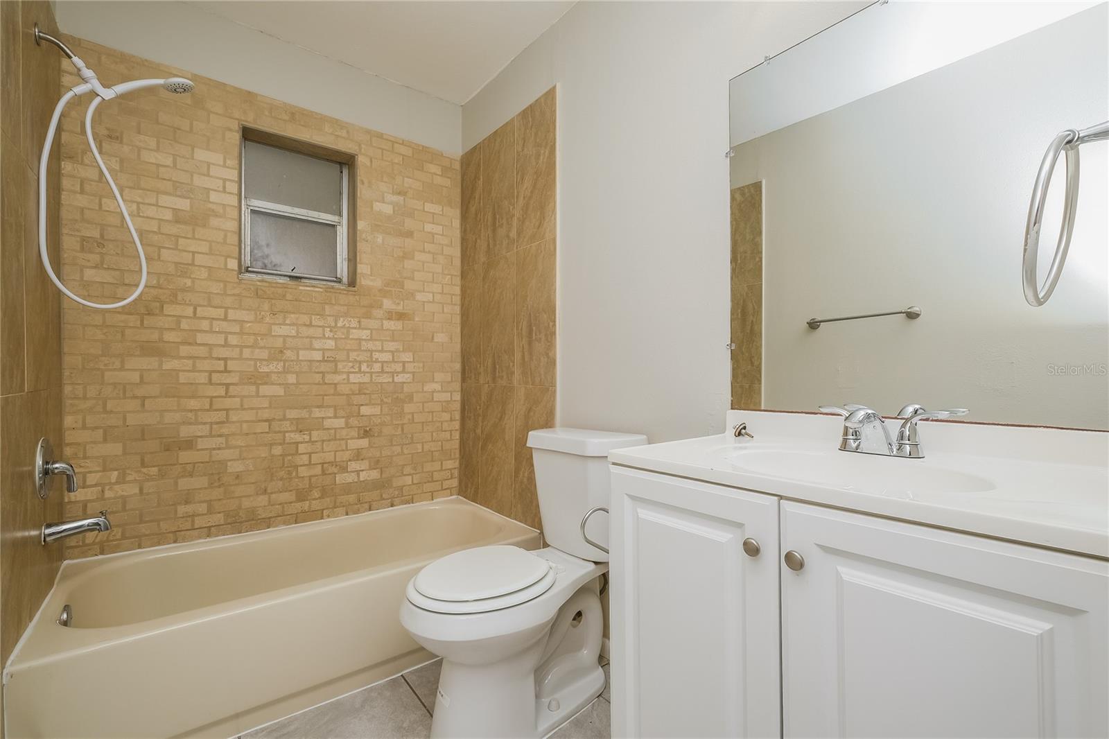 OWENS SUB FIRST ADD - Residential