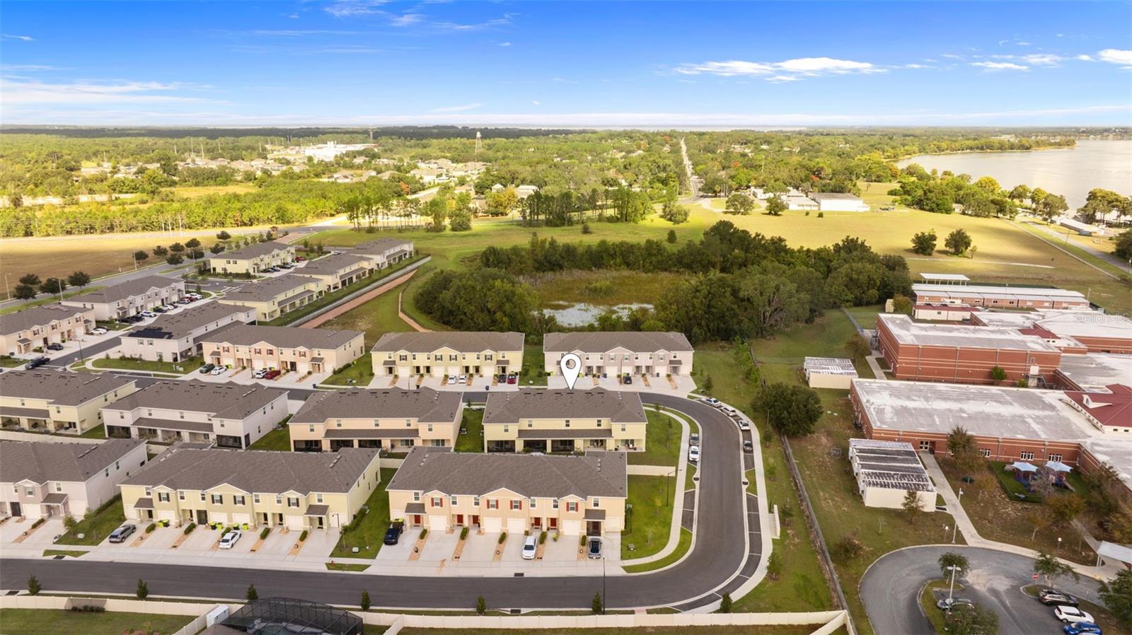 VENEZIA TWNHS - Residential