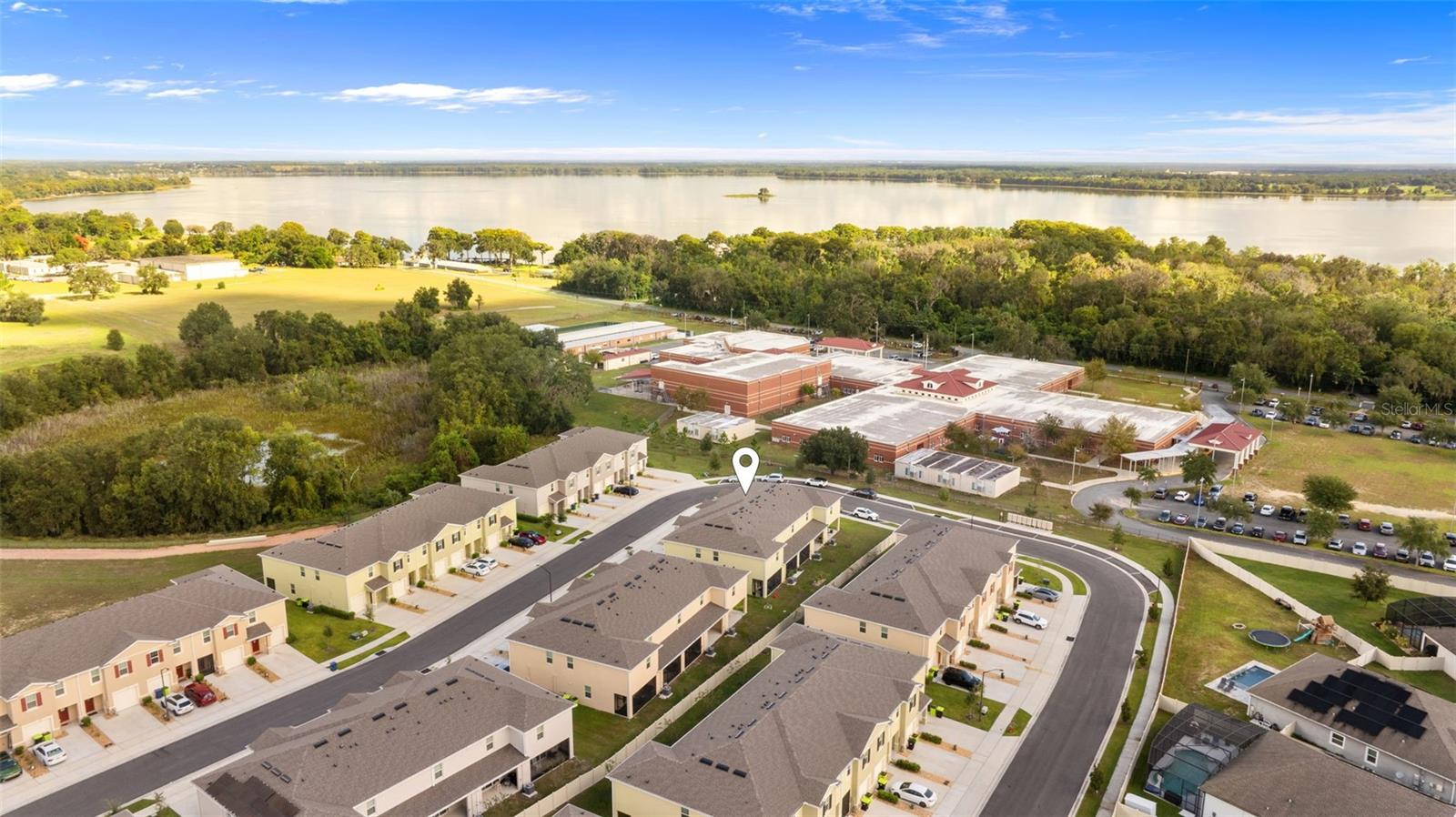 VENEZIA TWNHS - Residential