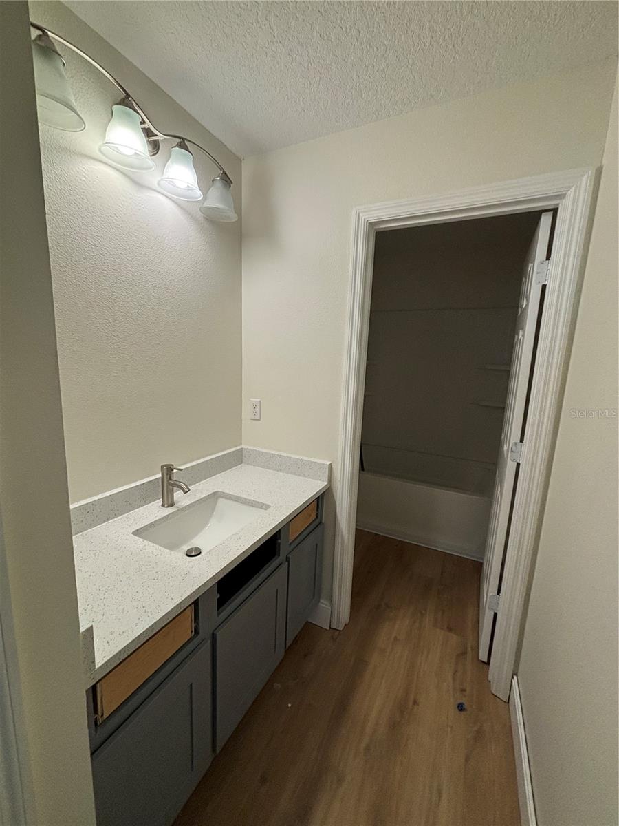 4650 STAGHORN DRIVE 500