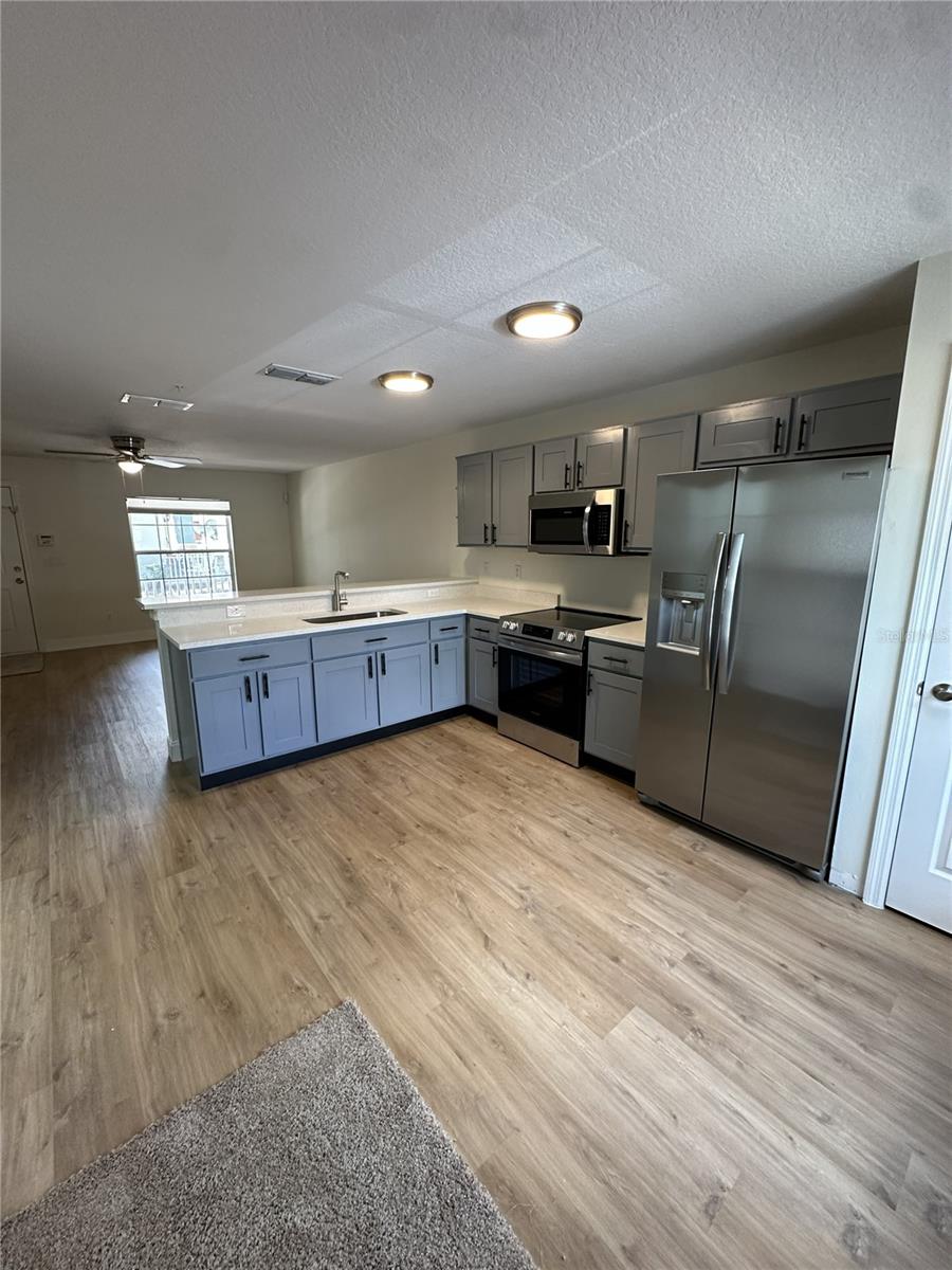 4650 STAGHORN DRIVE 500
