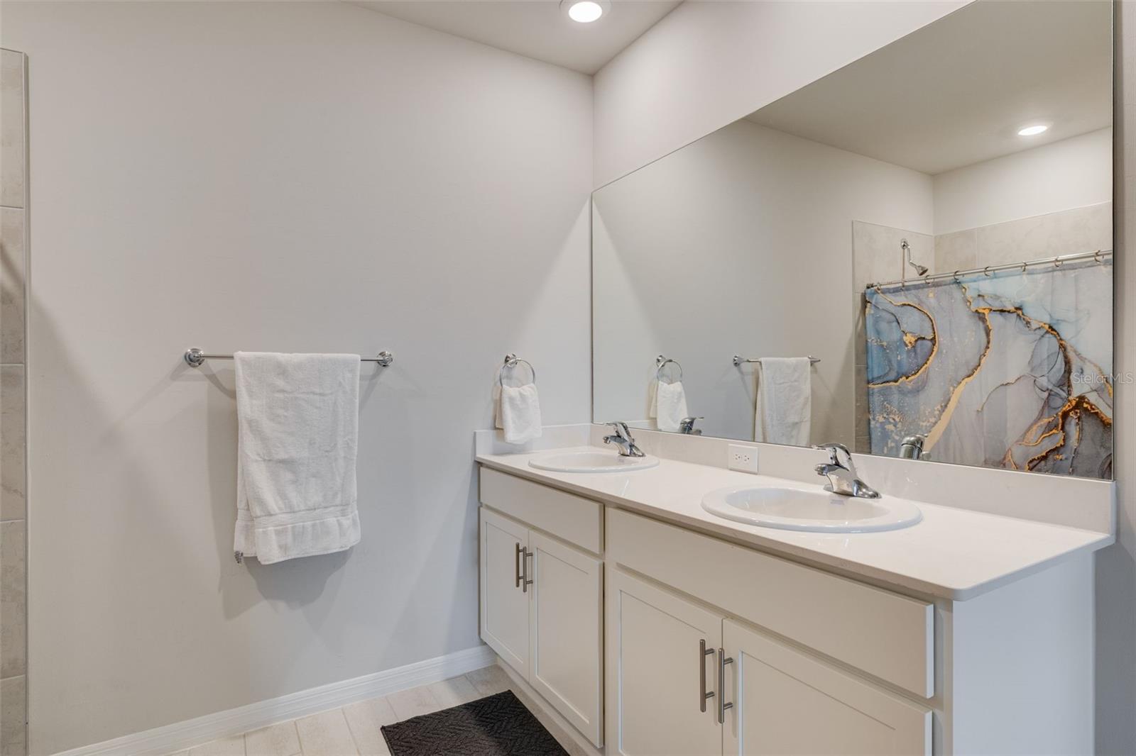 CORAL BAY PH 2 & 3 - Residential